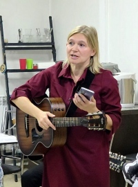 Творческий вечер объединил прихожан в храме «Благодатное Небо»