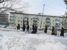 С высоты небеснаго жилища Своего