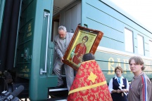 Отправление храма-вагона Святителя Иннокентия Иркутского в миссионерскую поездку. 3 июня 2011г.