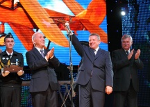 Встреча выпускников школ г.Хабаровска в "Платинум-арене". 21 июня 2011г.