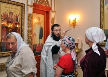 Молебен пред иконой Пресвятой Богородицы «Всецарица»,  пятилетие храма, расположенного на территории  онкологического центра. 31 августа 2011
