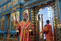 Божественная литургия в в Градо-Хабаровском соборе Успения Божией Матери 21 мая 2017 г.