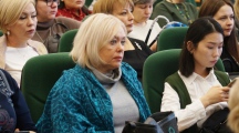 010.JPG