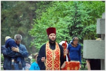 Панихида по погибшим в Великой Отечественной войне в Пекине (9 мая 2008 года)